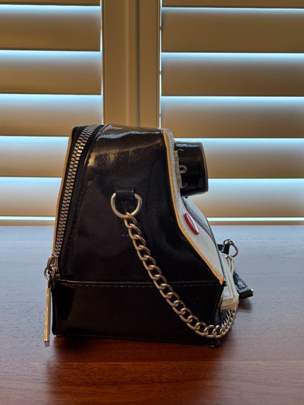 📸 Betsey Johnson Oh Snap Kitsch Crossbody Polaroid Purse 📸 - Picture 9 of 10